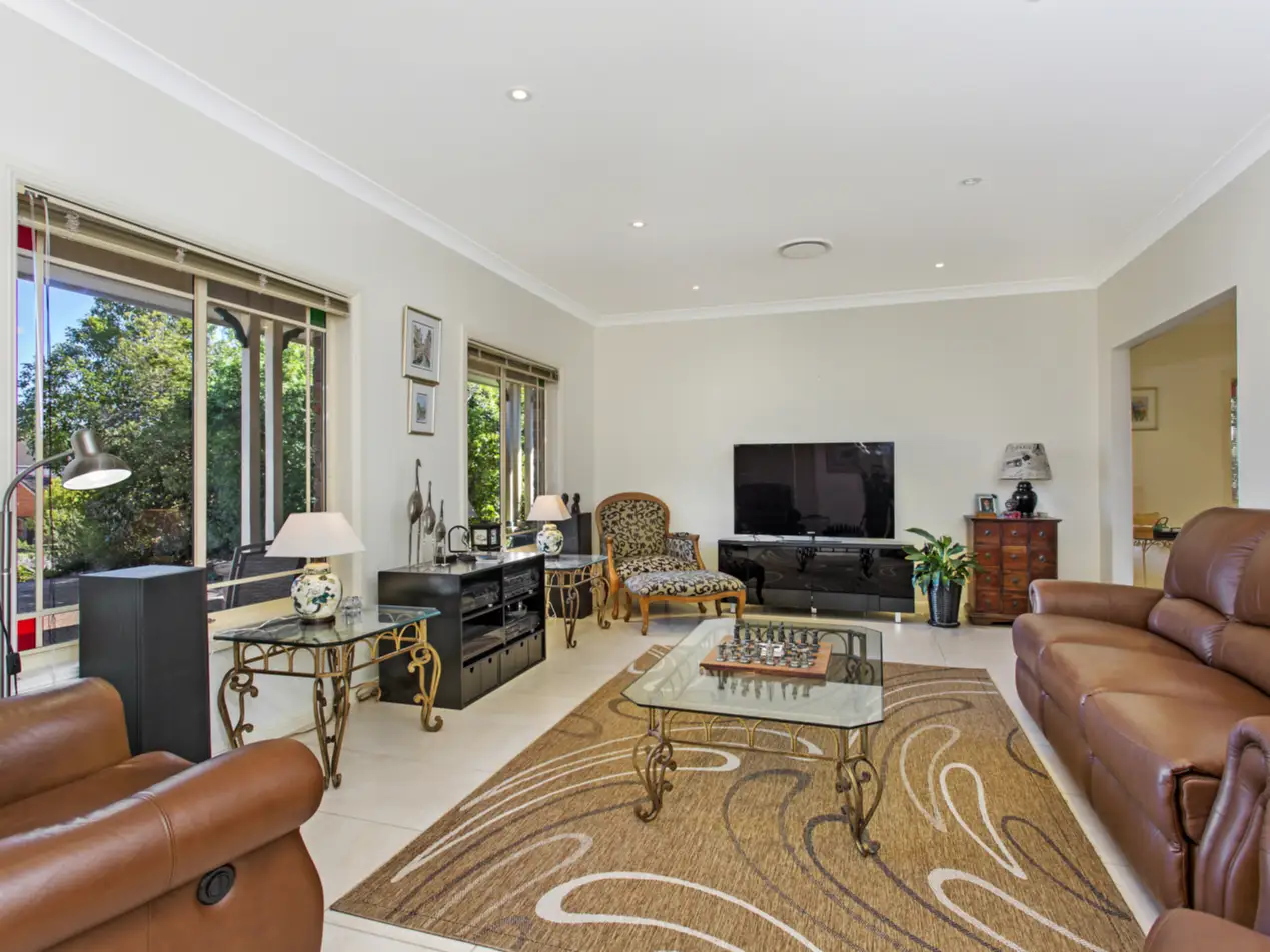 3 Heritage Court, Dural Sold by Louis Carr Real Estate - image 3