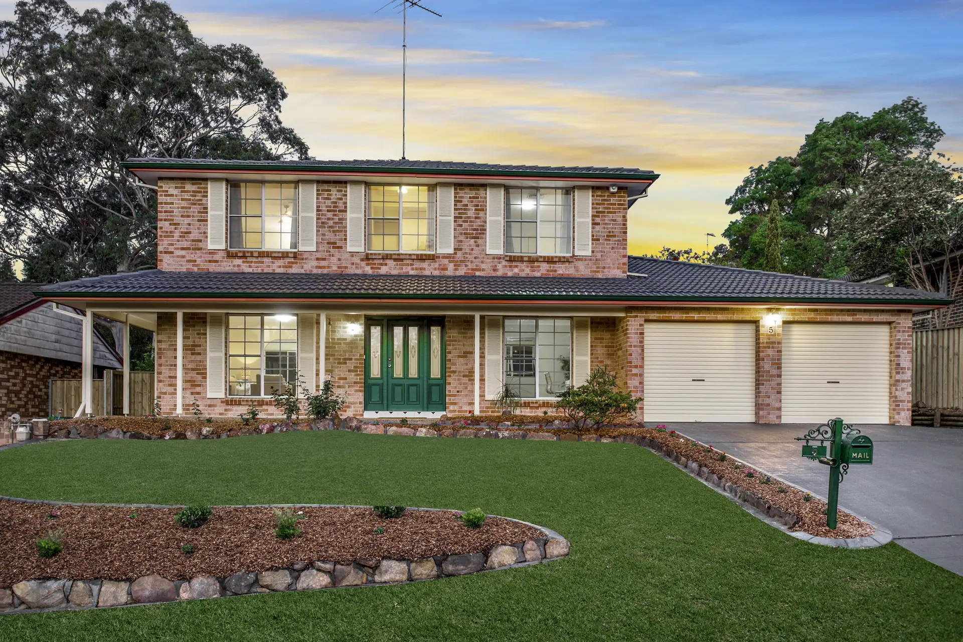 5 Hibiscus Place, Cherrybrook Sold by Louis Carr Real Estate - image 1