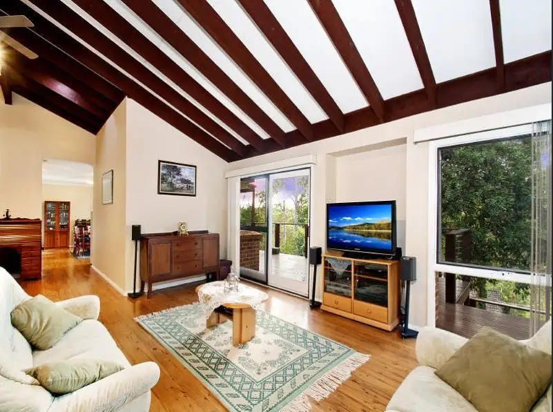 74 Hancock Drive, Cherrybrook Sold by Louis Carr Real Estate - image 4