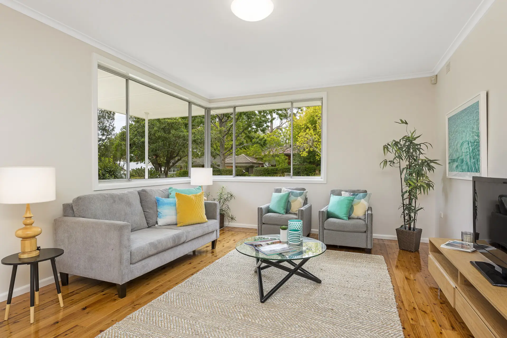 31 Star Crescent, West Pennant Hills Sold by Louis Carr Real Estate - image 2
