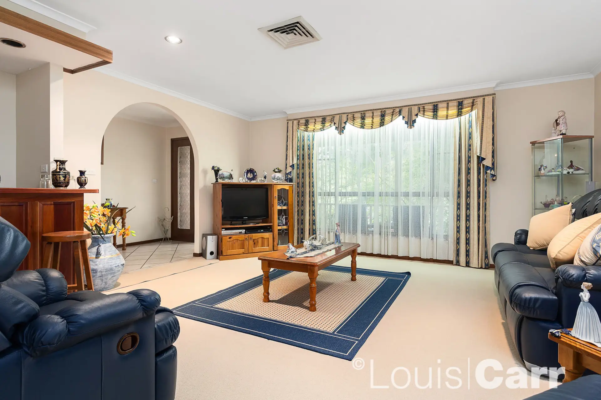 4 Walnut Grove, Cherrybrook Sold by Louis Carr Real Estate - image 2