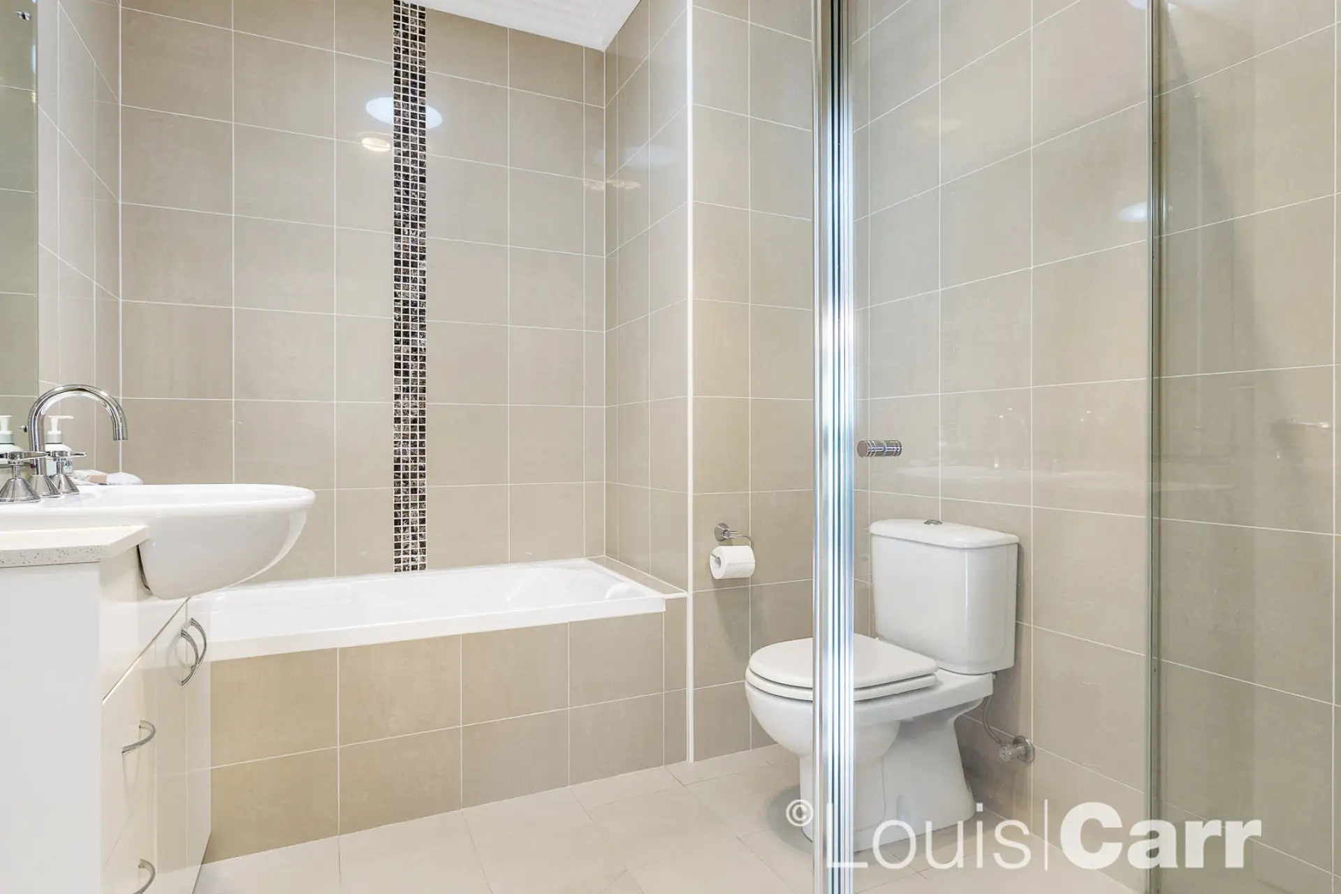 9/124 Shepherds Drive, Cherrybrook Sold by Louis Carr Real Estate - image 6