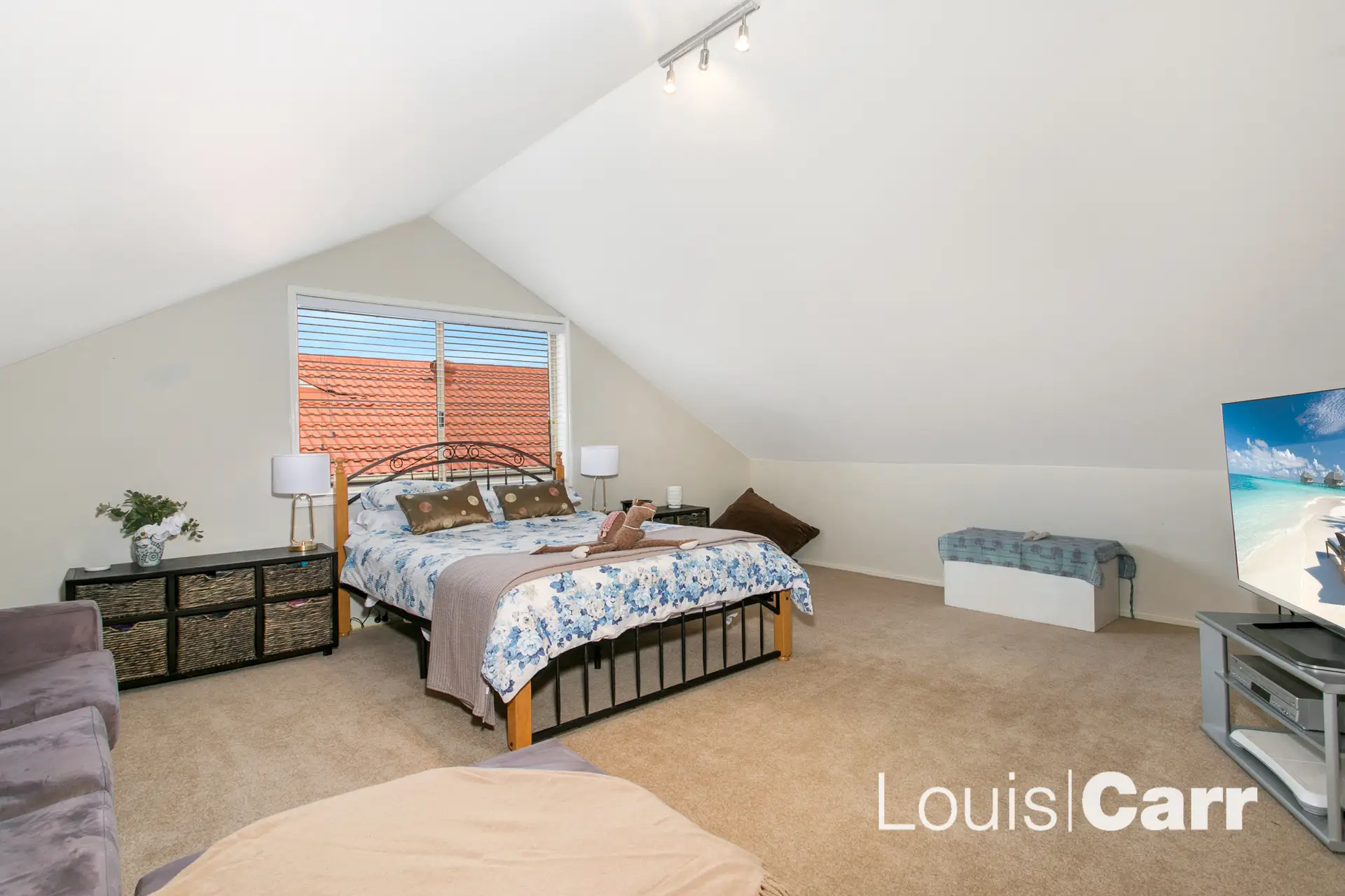 7 Dunley Place, Castle Hill Sold by Louis Carr Real Estate - image 8