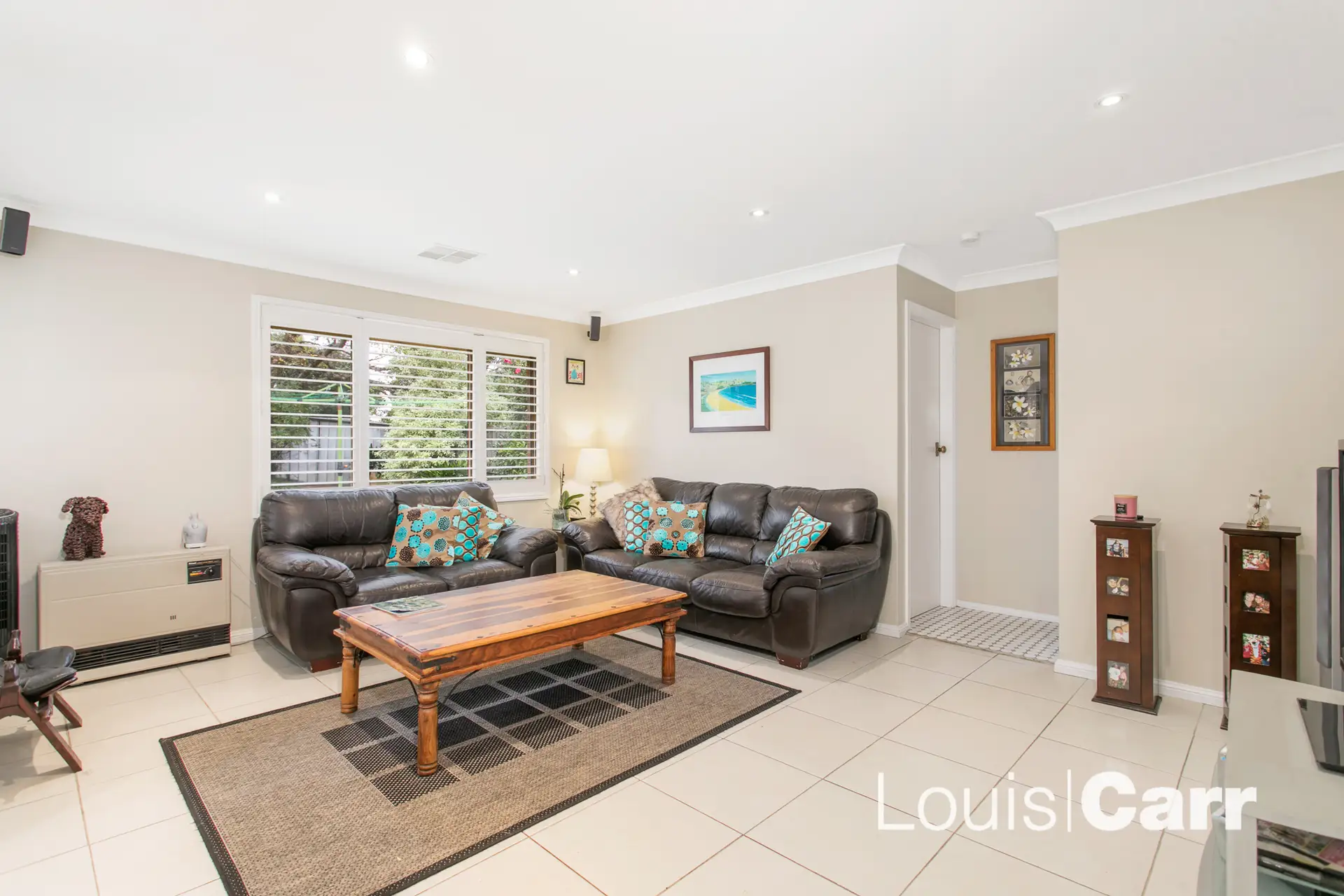 7 Dunley Place, Castle Hill Sold by Louis Carr Real Estate - image 4