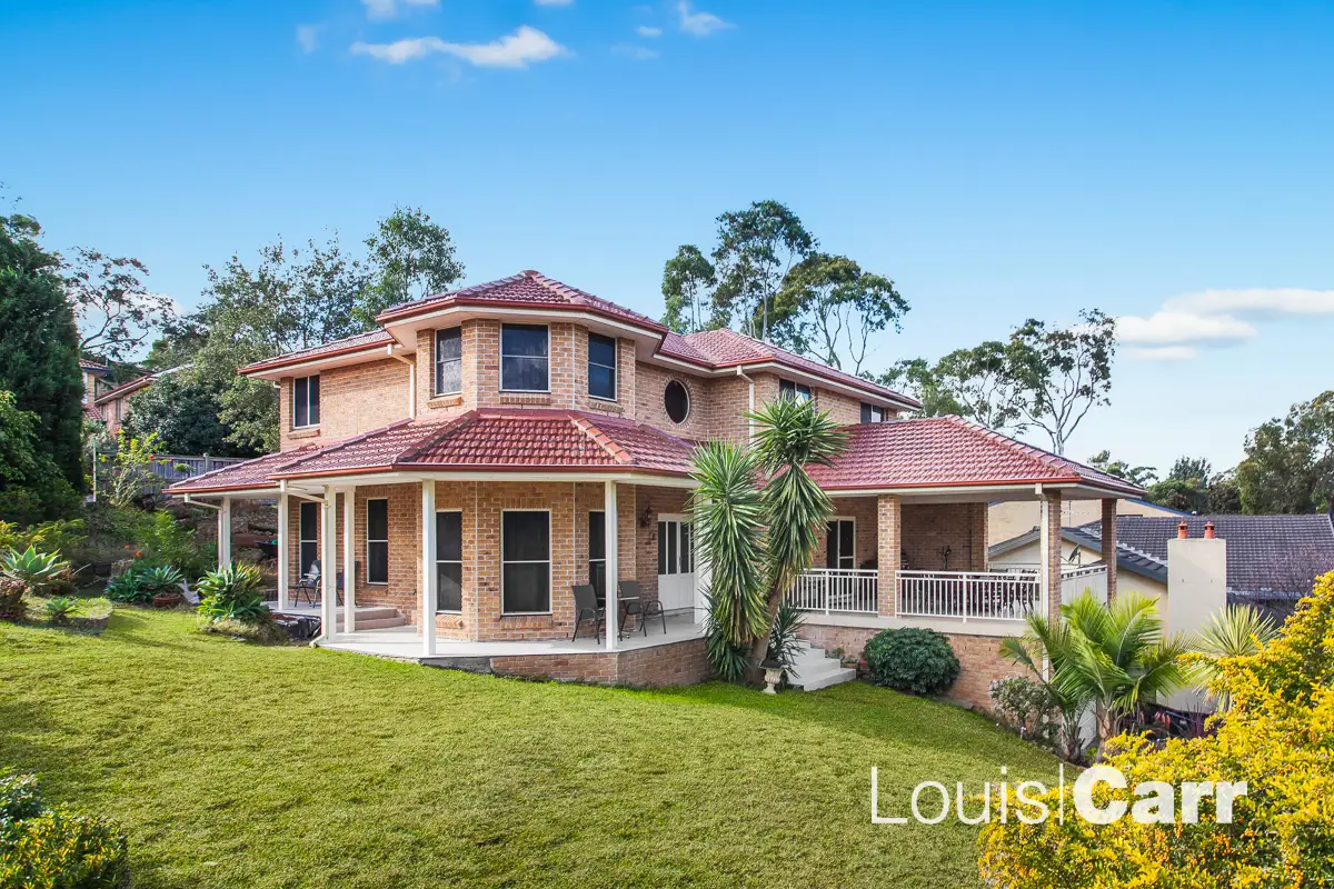 69 Ravensbourne Way, Dural Sold by Louis Carr Real Estate - image 1