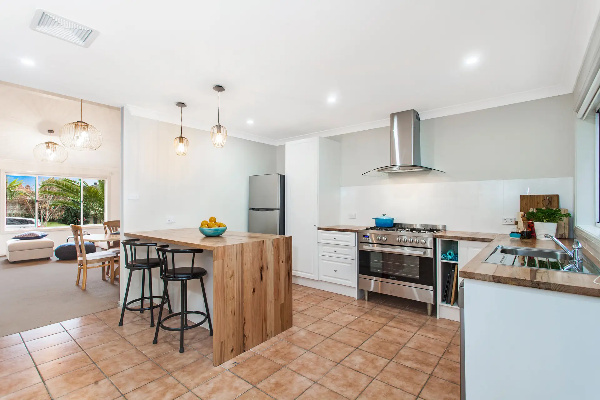31A Mariam Place, Cherrybrook Sold by Louis Carr Real Estate - image 2